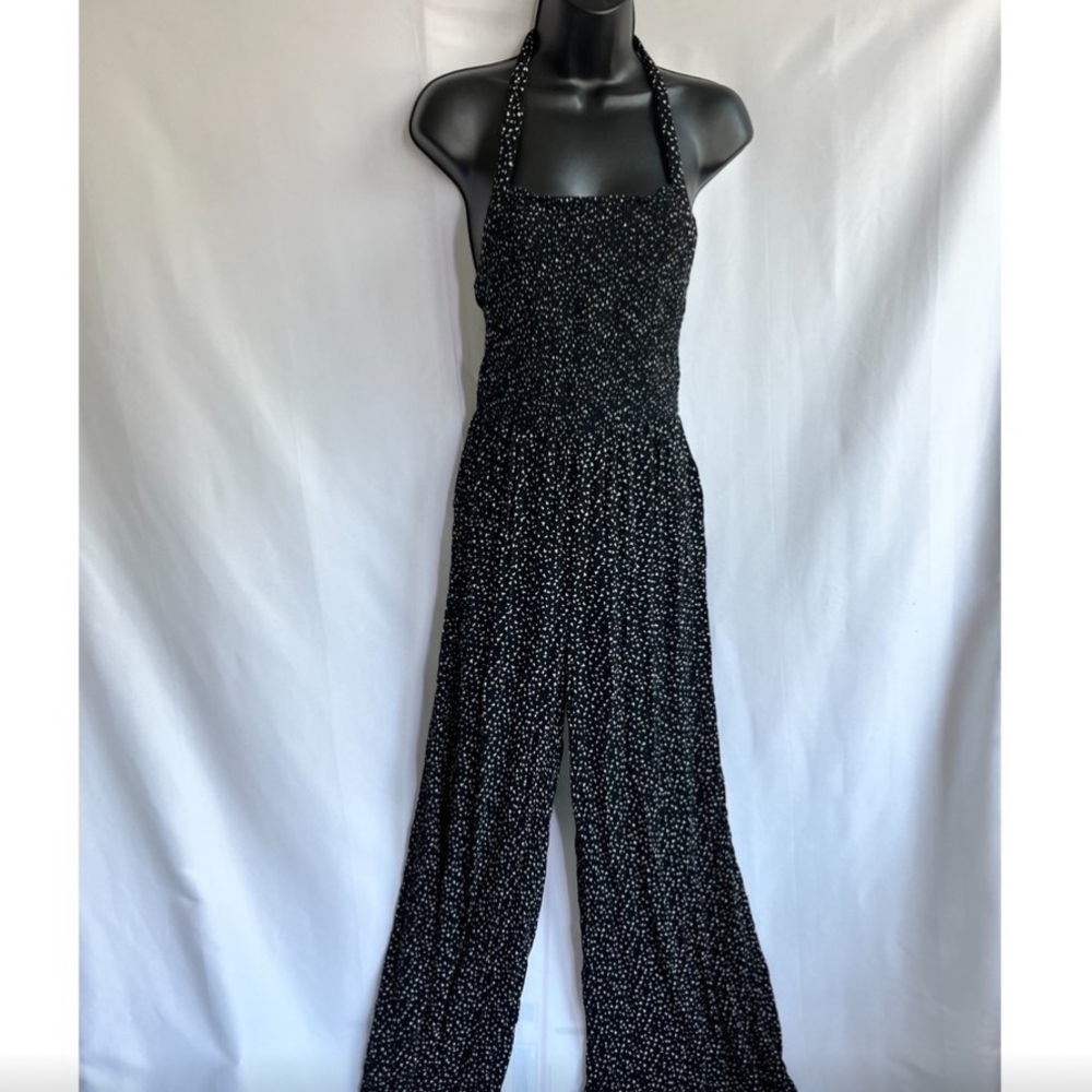 Urban Outfitters halter jumpsuit M